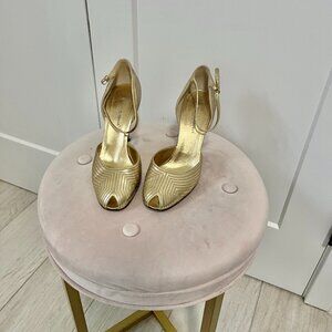 Dolce & Gabbana Gold Stitched Peep Toe Heels Size 39